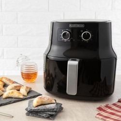 Black + Decker freidora de aire 4L negra HF4004B